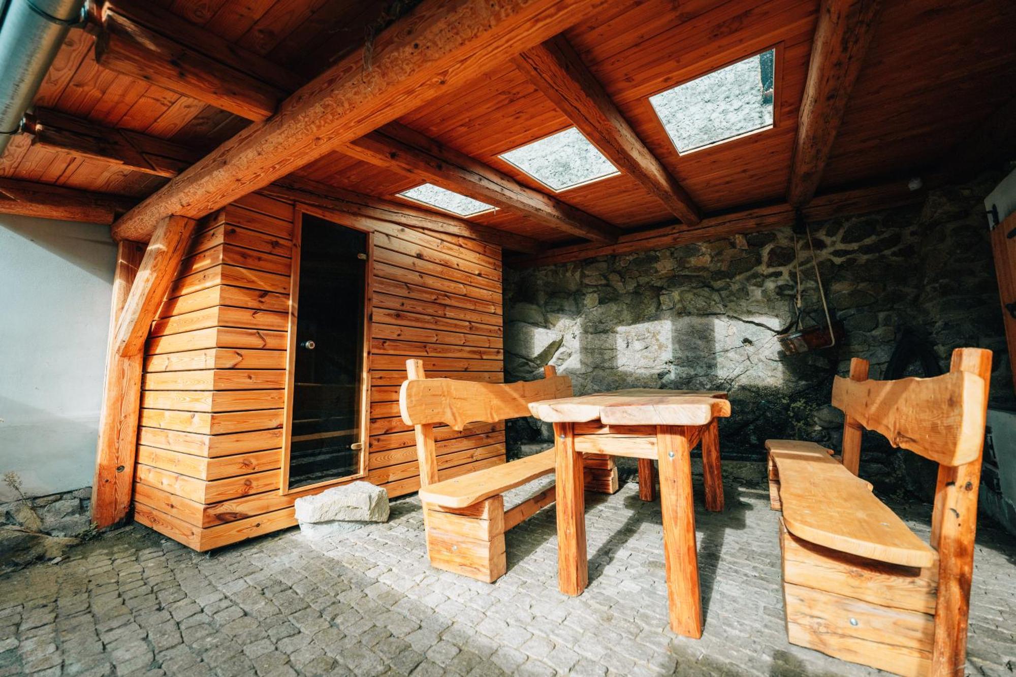 Podklastersky Domek Trebic Exterior foto