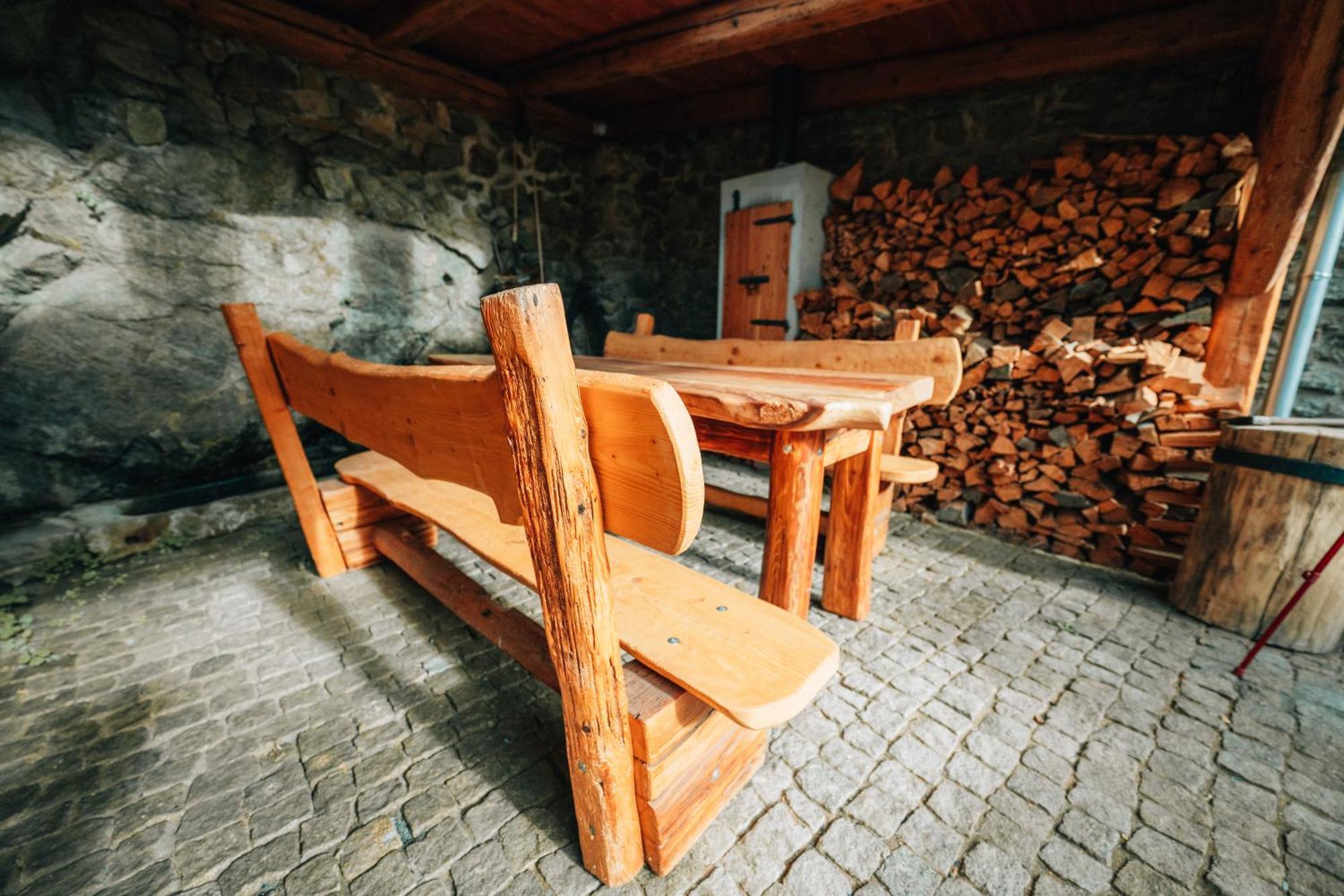 Podklastersky Domek Trebic Exterior foto